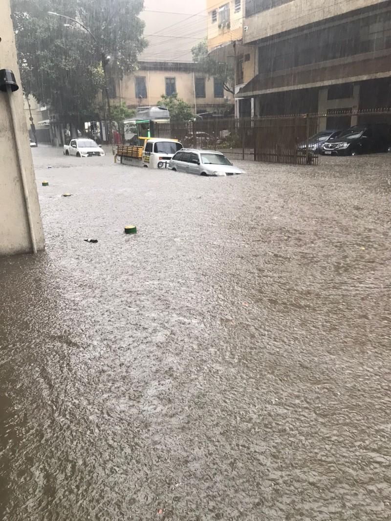 Temporal Provoca Fechamento Da Avenida Niemeyer Na Zona Sul Do Rio