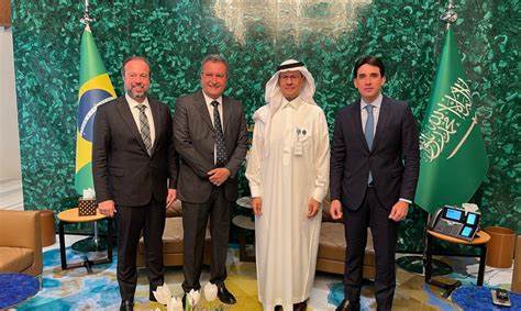 Na Arábia Saudita, ministro Rui Costa inicia agenda preparatória para a chegada do presidente Lula.