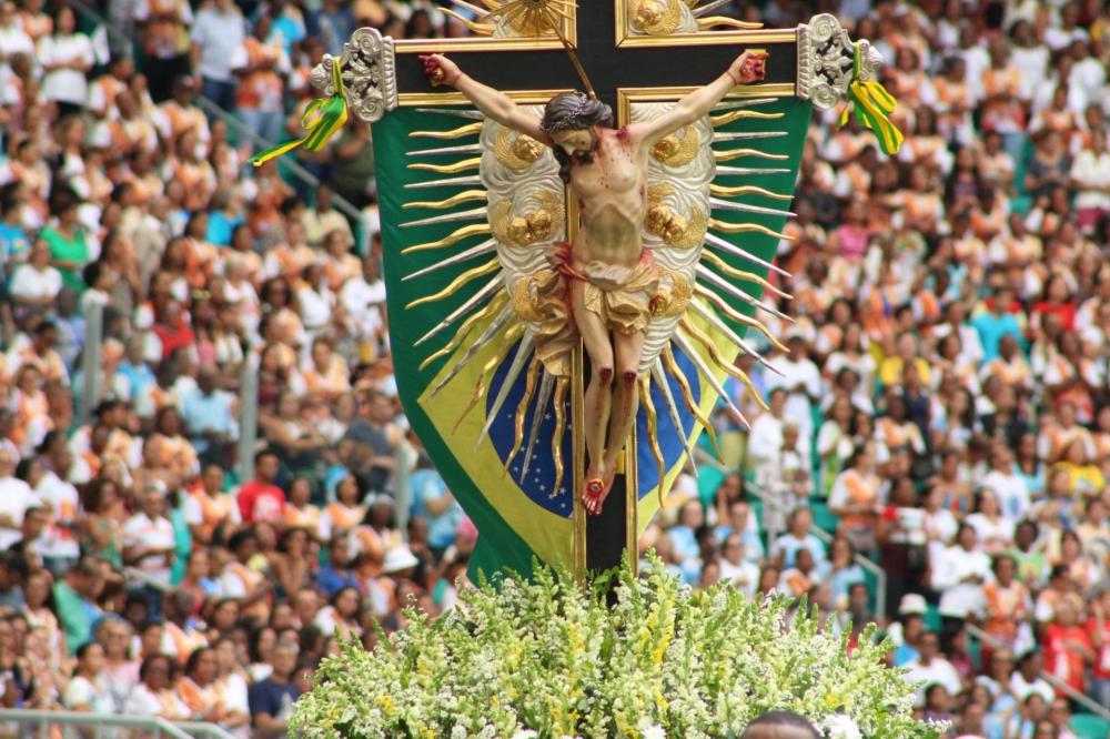 Governo do Estado da Bahia participa da Lavagem do Bonfim com o Ouro Negro.