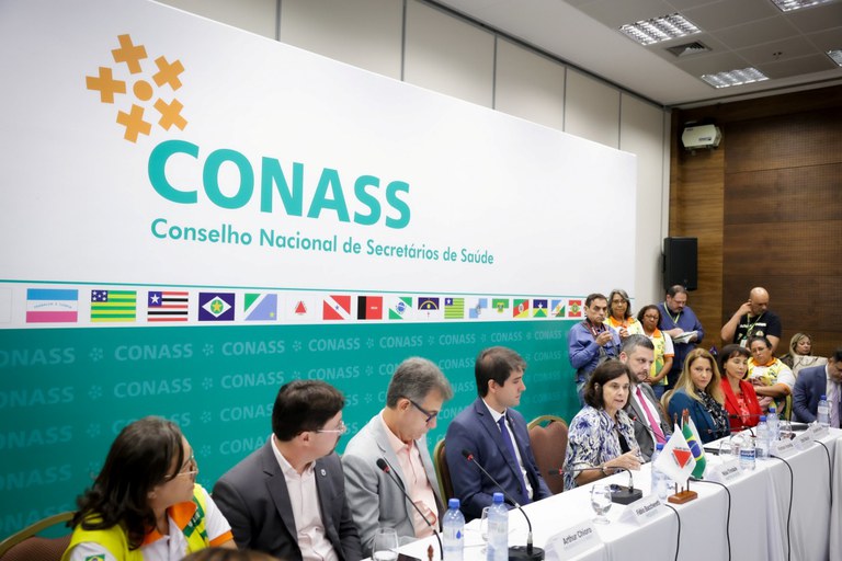 Governo, estados, municípios e sociedade civil se unem pelo Dia D contra a Dengue.