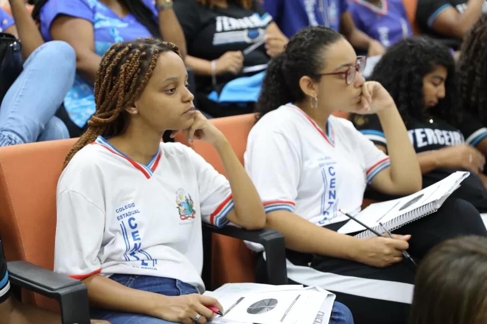 Tô com você no Enem promove ações para ampliar chances de sucesso dos estudantes da rede estadual.