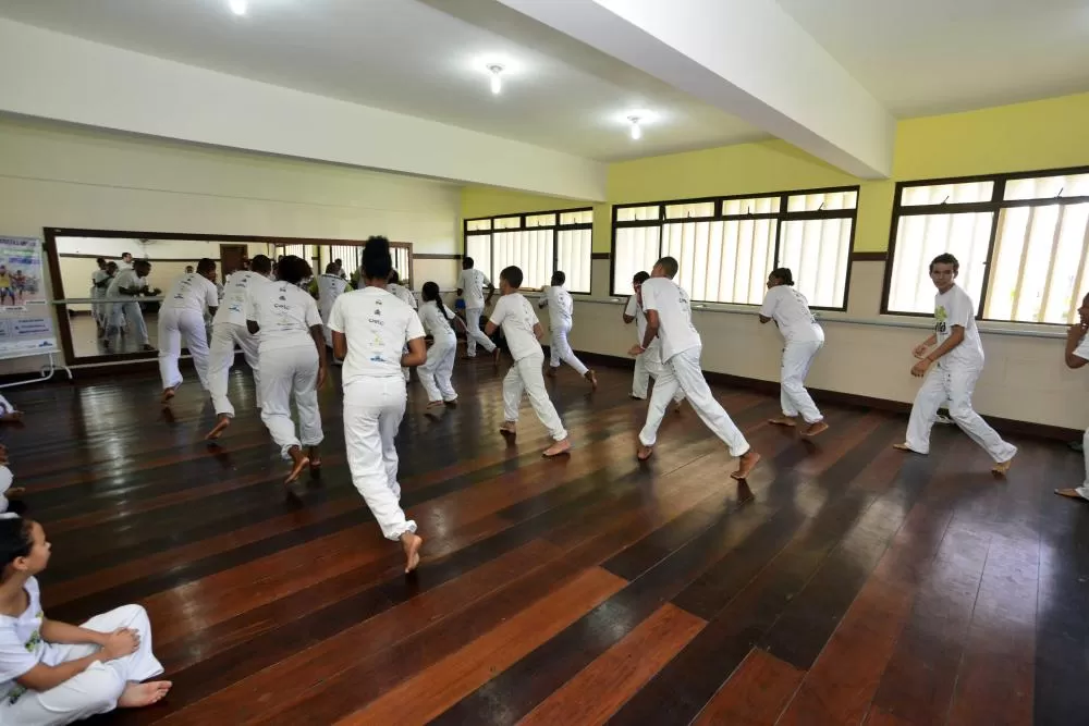 Prefeitura abre inscrições para edital Capoeira Viva nas Escolas em Salvador até dia 29.