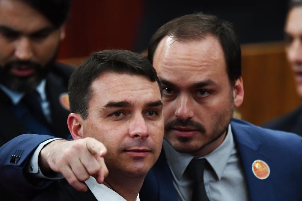 Relatório da PF aponta milicia digital praticada pelo