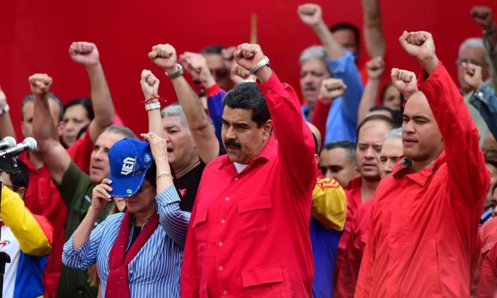 ASCENSÃO E AMEAÇA DE QUEDA DO CHAVISMO NA VENEZUELA.