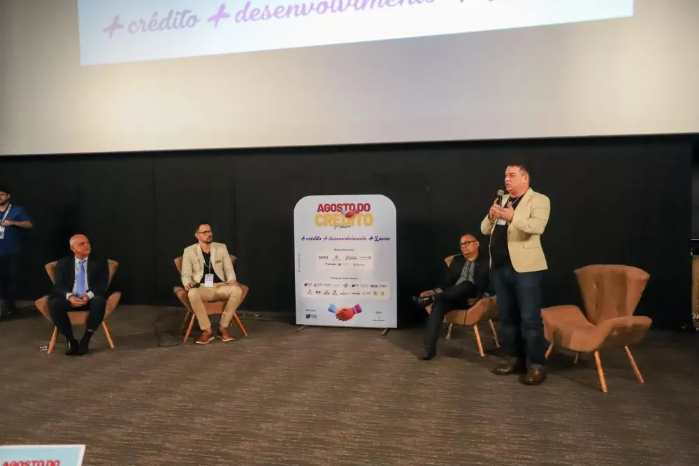 “Agosto do crédito”: evento debate desenvolvimento econômico e oportunidade de negócios em Lauro de Freitas.