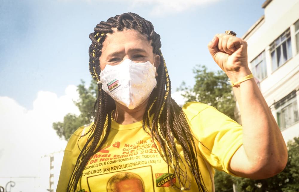 Prefeitura tem que fiscalizar encostas e investir em contenções