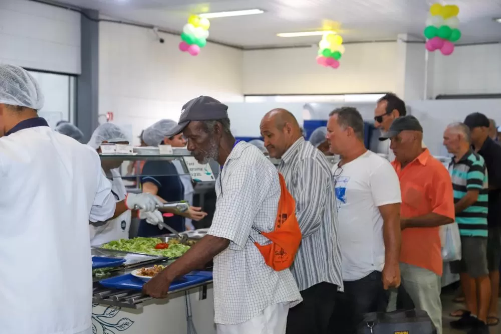 Restaurante Popular de Lauro de Freitas comemora 16 anos.