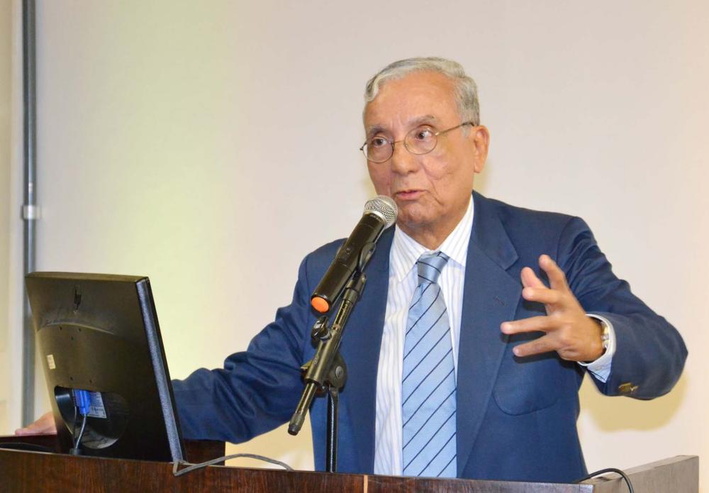 URGE O KEYNESIANISMO GLOBAL E O GOVERNO MUNDIAL PARA ORDENAR A ECONOMIA MUNDIAL. 