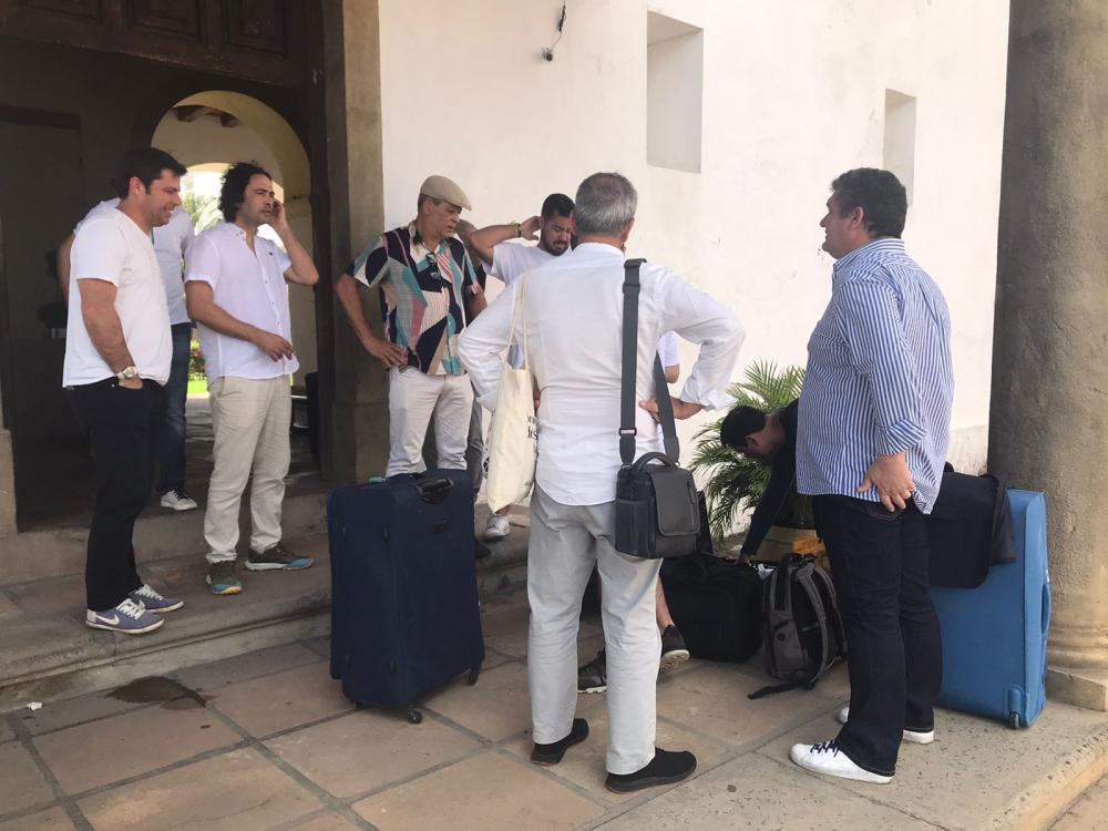 Integrantes da comitiva internacional do Festival FINISTERRA FILM ART & TOURISM Brasil Afrobarroco deixam Cachoeira.