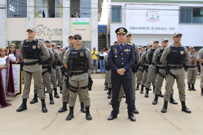 Nos 109 anos de Tarauacá, Polícia Militar recebe Casa do Comando e ganha reforma do quartel do 7º Batalhão