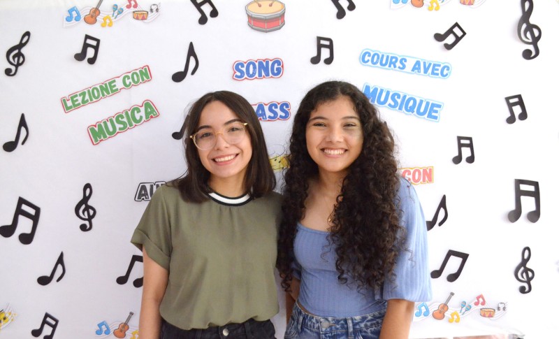 Estudantes do Centro de Línguas são selecionadas para o Programa Jovens Embaixadores