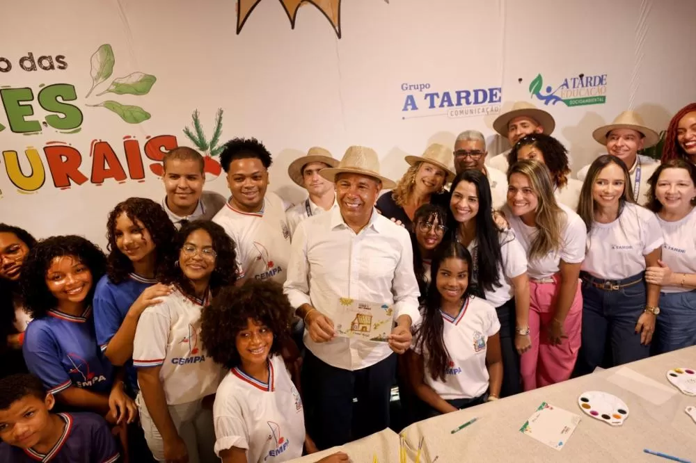 Fenagro movimenta agronegócio baiano com serviços disponibilizados pelo Estado.