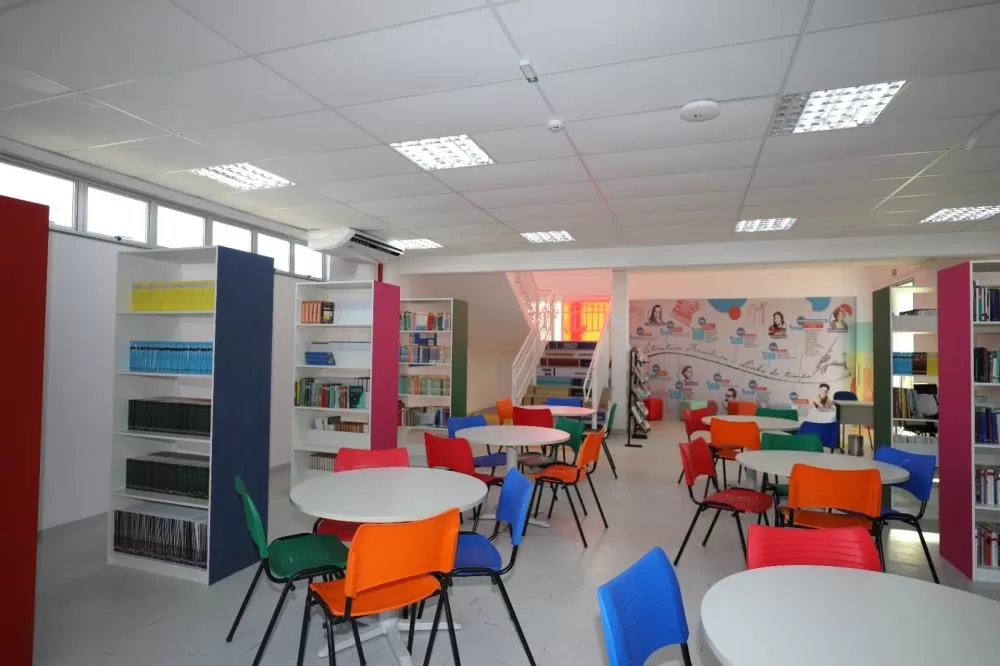 Governo do Estado inclui livro ‘Ainda Estou Aqui’ nas bibliotecas das escolas públicas estaduais da Bahia.