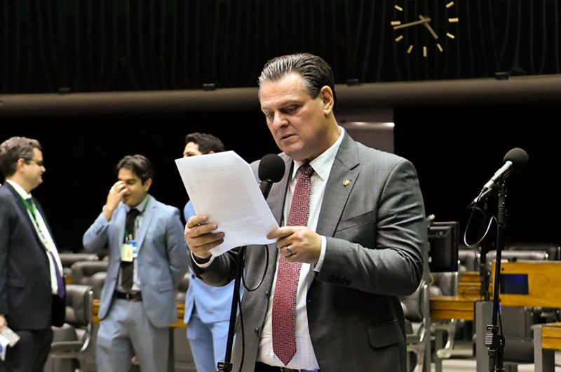 Governo poderá reduzir tributos sobre combustíveis sem necessidade de compensação