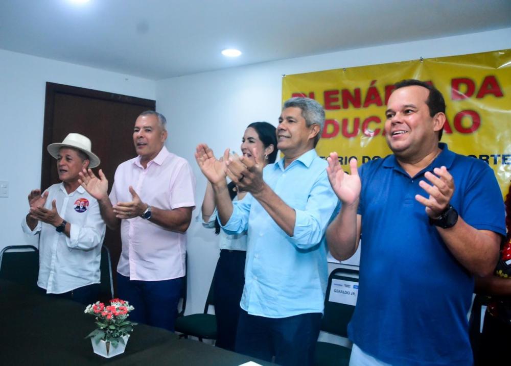 Geraldo Júnior afirma que a Bahia teve o segundo maior crescimento do IDEB do país e Jerônimo Rodrigues continuará esse “ciclo virtuoso”