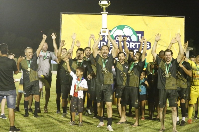 Finais da primeira edição do campeonato de futebol master movimentam Estádio Municipal