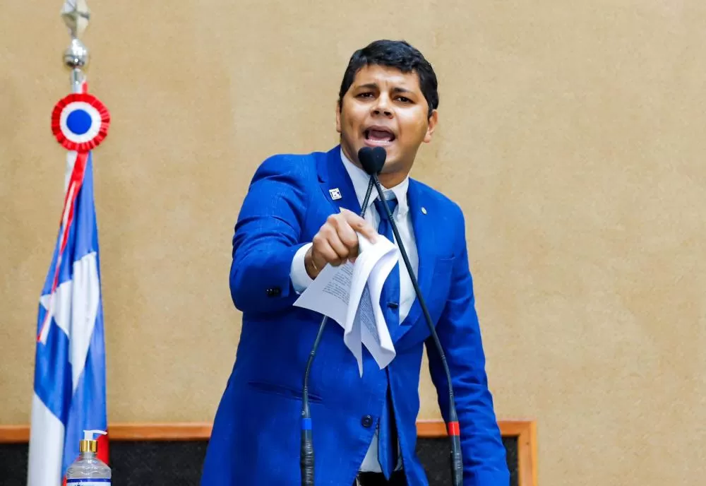 Diego Castro assume presidência da Comissão de Direitos Humanos e Segurança Pública na AL-BA.