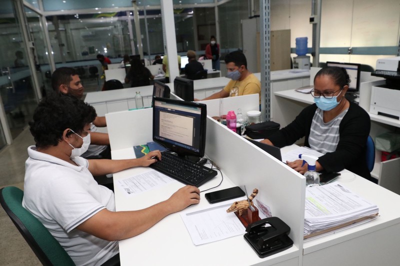 Governo do Amazonas divulga número de vagas ofertadas e admitidos pelo Sine Amazonas nos primeiros meses de 2022