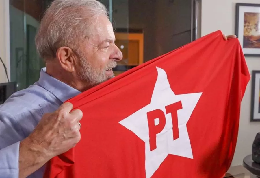 Maior partido de esquerda da América Latina, o PT celebra 45 anos e reforça seu protagonismo na política nacional e internacional