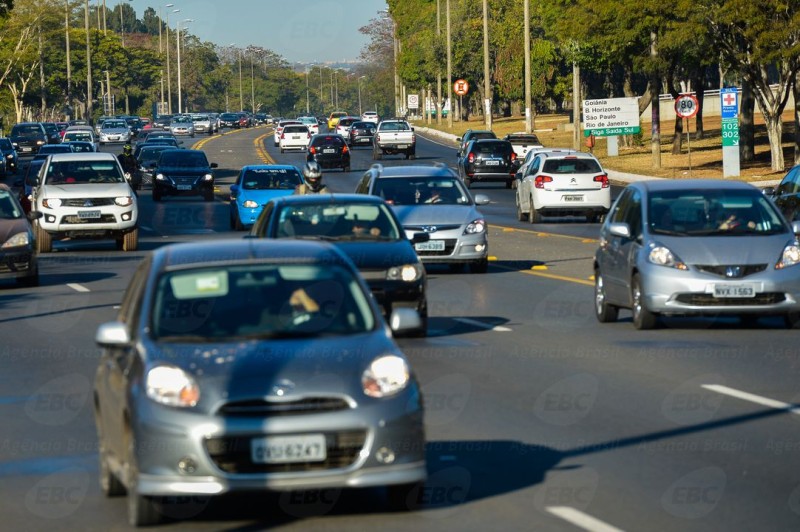 Fenabrave: vendas de veículos automotores têm queda de 6% em abril