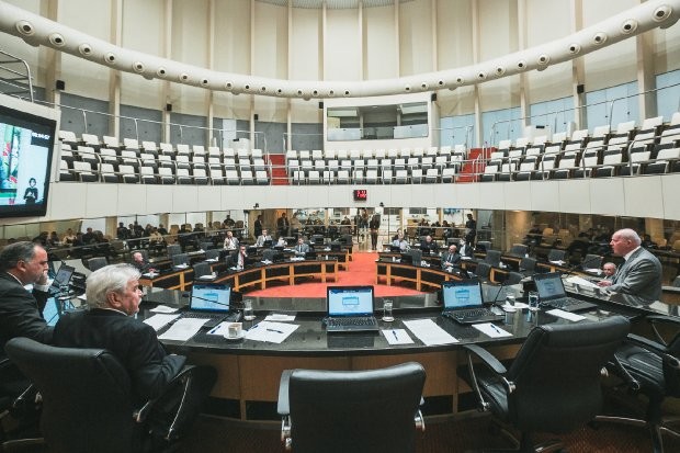 Projeto do Governo catarinense que reduz ICMS do leite e de alimentos é aprovado