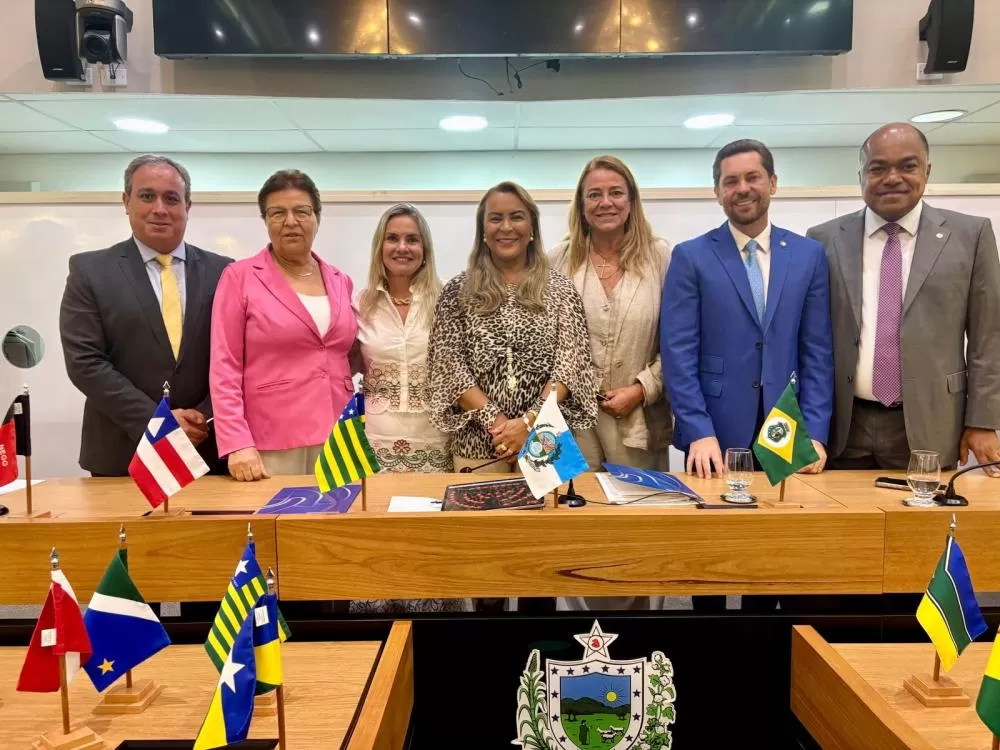 Ivana Bastos assume cargo no Colegiado de Presidentes da Unale.