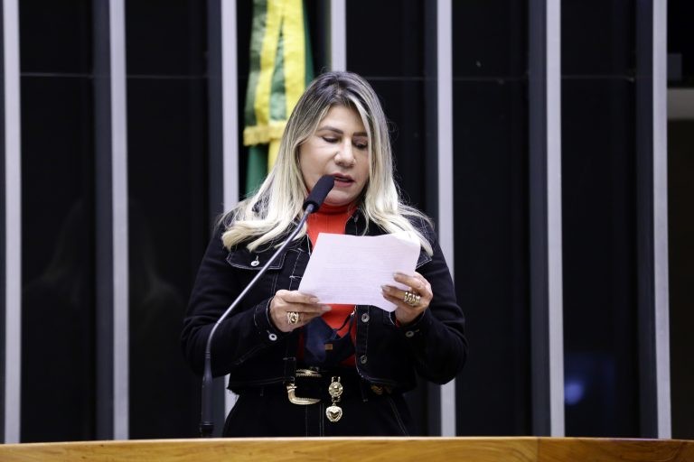 Comissão aprova incentivo fiscal à doação para assistência técnica em agricultura familiar