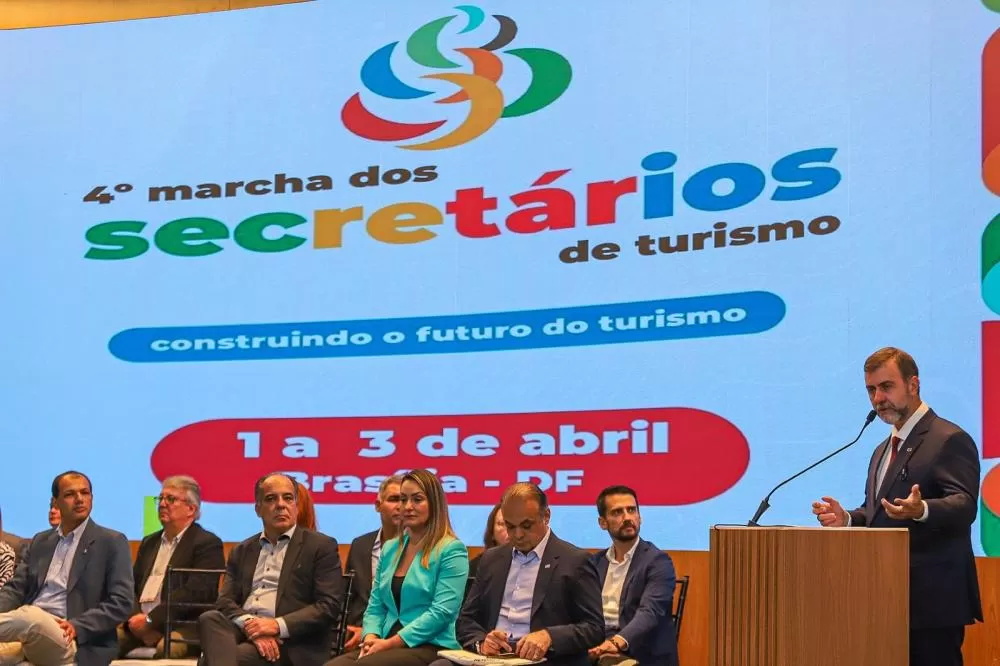 Embratur marca presença na 4ª Marcha dos secretários de turismo.
