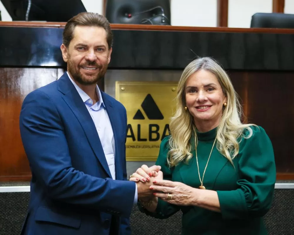 Presidentes das Assembleias da Bahia e de Goiás destacam fortalecimento dos parlamentos em visita à ALBA.