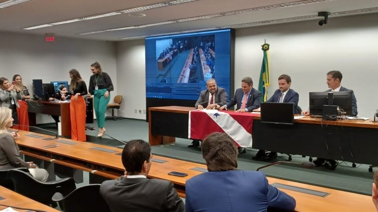 Comissão promete responsabilidade fiscal em Orçamento com poucos investimentos