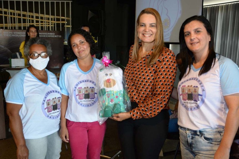 Na abertura do Maio Materno, prefeita reforça a importância do pré-natal