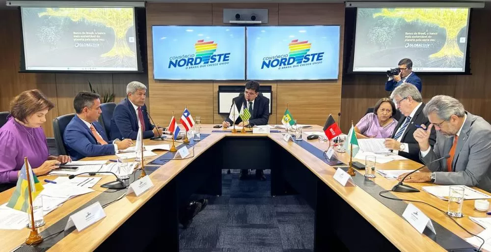 “Seguimos trabalhando com unidade para garantir que o Nordeste esteja representado nos debates nacionais”, destaca Jerônimo após assembleia realizada em Brasília.