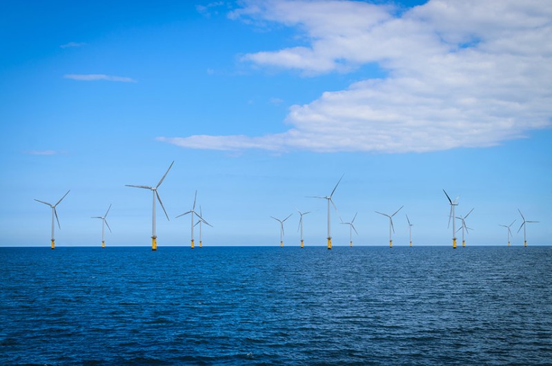 CI vai debater projeto que regulamenta usinas elétricas no mar
