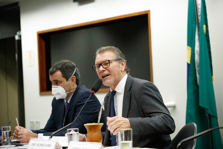 Relator de Plano do Desporto defende recriação do Ministério do Esporte