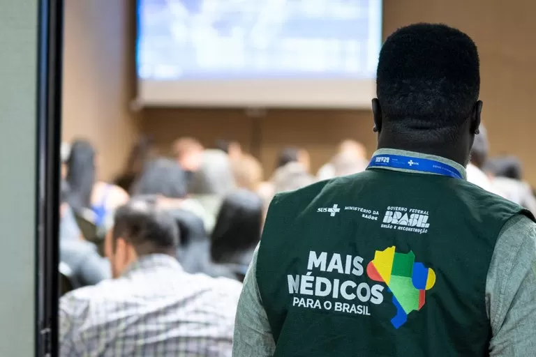 Mais Médicos abre 3,1 mil novas vagas com inscrições a partir desta segunda (5/5).