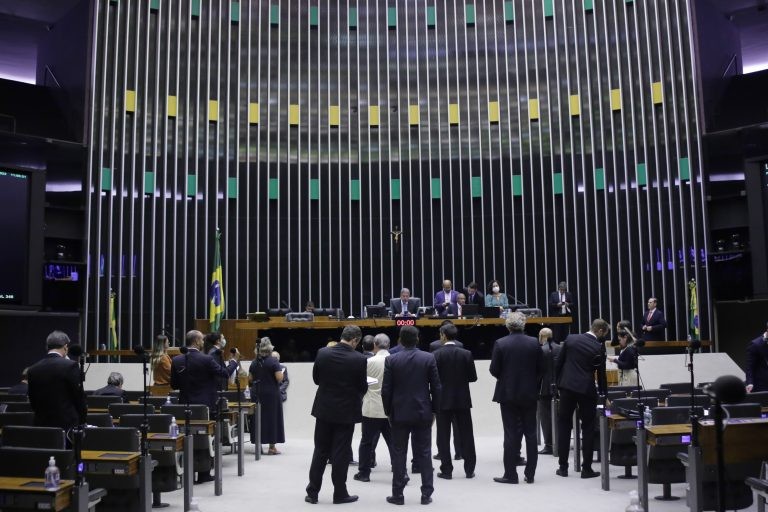Câmara pode analisar seis medidas provisórias na próxima semana