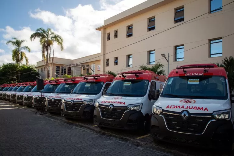 Bahia recebe 55 novas ambulâncias do SAMU 192.