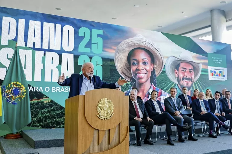 “Queremos consolidar o Brasil como celeiro do mundo”, diz Lula ao lançar Plano Safra 2025/2026.