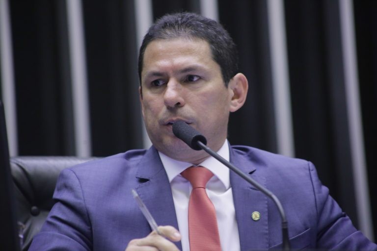 Parlamentares criticam falta de apoio do governo à Zona Franca de Manaus