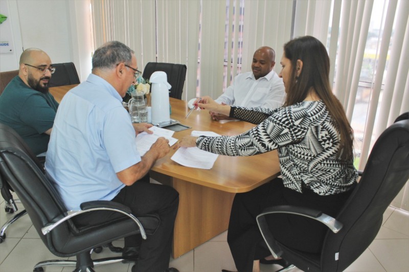 Governo amplia parceria com o Hospital Santa Juliana