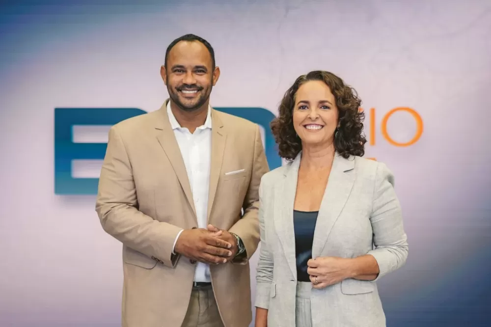 Jornalistas da TV Bahia e da Globo participam da aula aberta da Academia LED em Salvador.