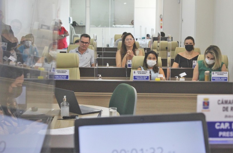 Estado dialoga com município de Rio Banco para assistência às grávidas