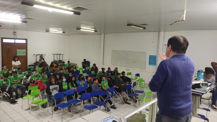 Dia Nacional da Matemática é comemorado com atividades lúdicas na EE Maestro Frederico Liebermann
