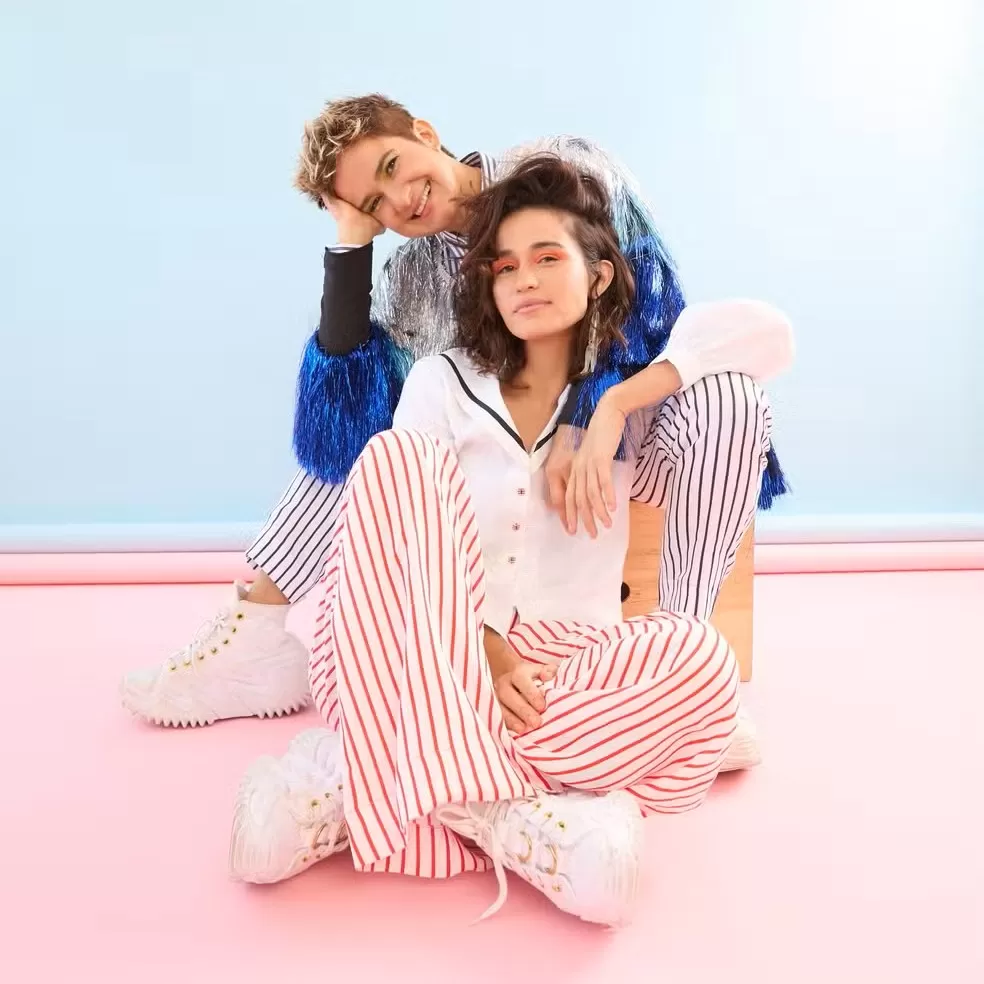 Nanda Costa e Lan Lanh revelam o poder da leitura na maternidade na FLICA.