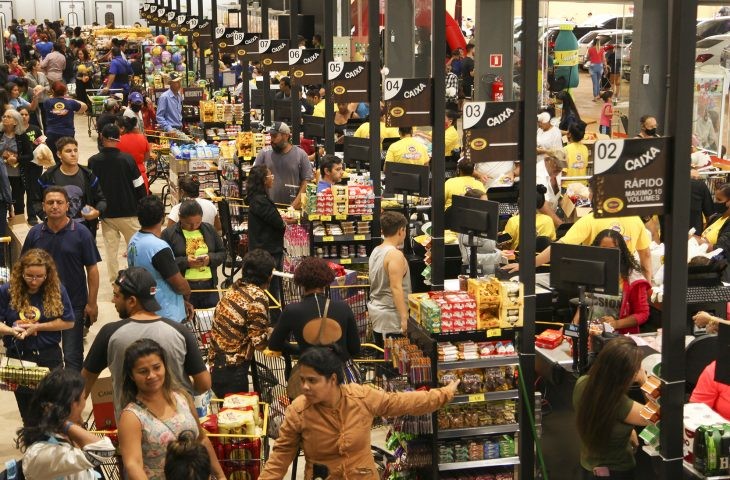 Com economia forte e diversificada, MS atrai empresas e tem geração de emprego em todas as áreas