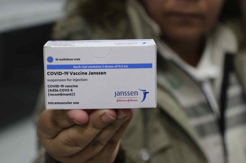 Governo do Amazonas recebe 71 mil doses de vacina contra Covid-19, nesta terça-feira (16/05)