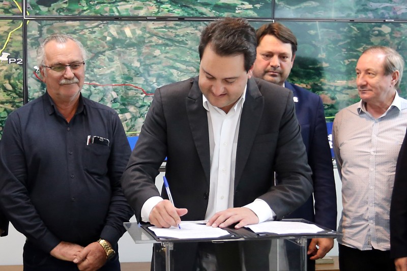 Governador anuncia investimentos de R$ 6,8 milhões para infraestrutura da região Centro-Sul