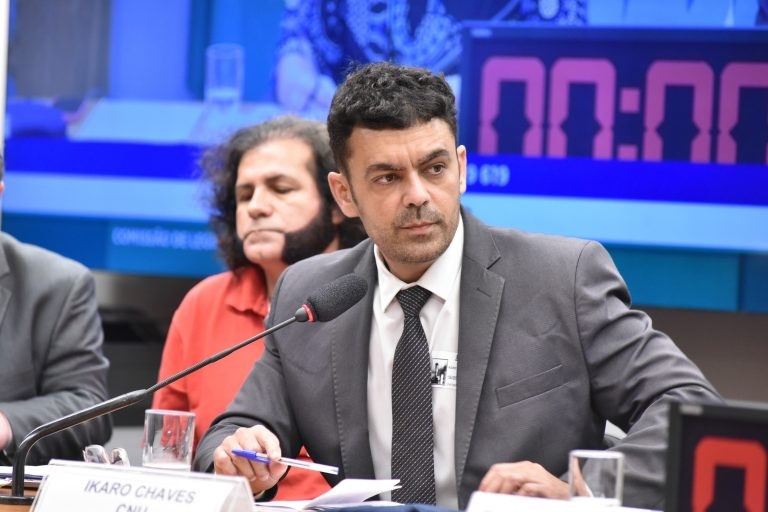 Debatedores criticam privatização da Eletrobras e pedem que TCU interrompa o processo