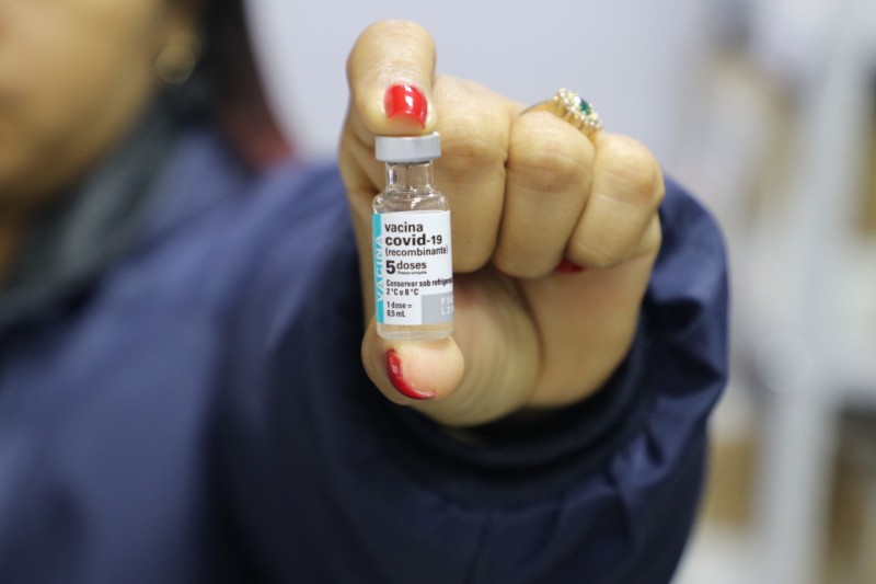 Governo do Amazonas recebe 71 mil doses de vacinas da AstraZeneca, nesta terça-feira (17/05)