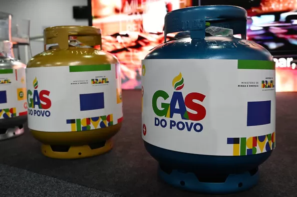 Salvador tem 170,6 mil famílias beneficiadas no início da operação do Gás do Povo.